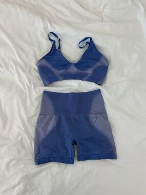 Gymshark Seamless Blue Active Bralette & High-Rise Shorts Set